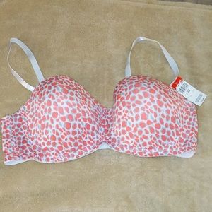 .. Bra 90% polyester 10% spandex size 40D